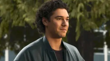 Campanha sensual de Stephen Kalyn para a Verizon domina redes sociais - Imagem do artigo original